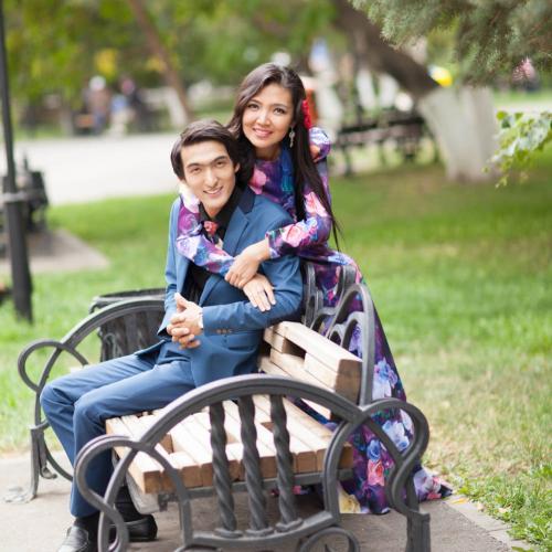 Ақбикеш & Дихан Ильяшев - Ойнамашы сезіммен (2016)