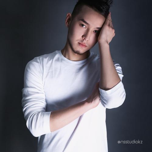 Дегдар Жолдасбай - Үнсіз ару (2016)