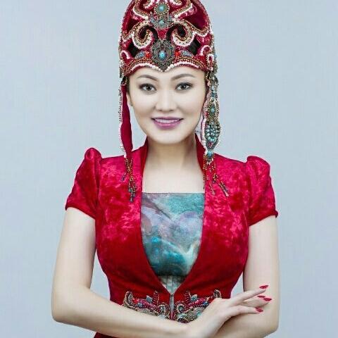 Ерке Есмахан - Еркем - ай (2016)