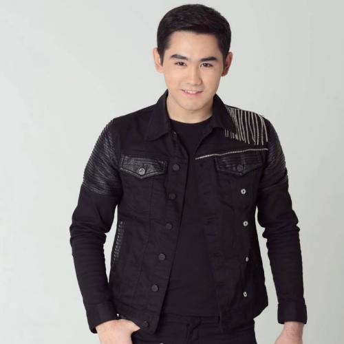 Қуандық Рахым - Ай да, күн де (2017)