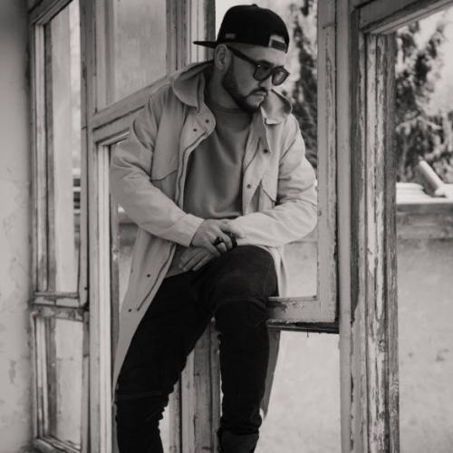 Ұшқын Жамалбек - Сені іздеймін (2017)