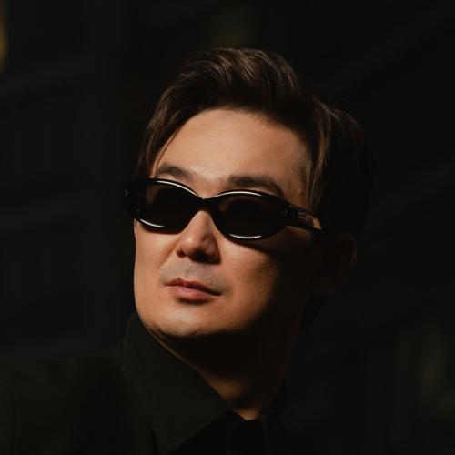 Ролан Казретов