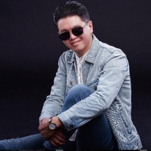 Әділ Ахметжанов - Ақылды әйелдер