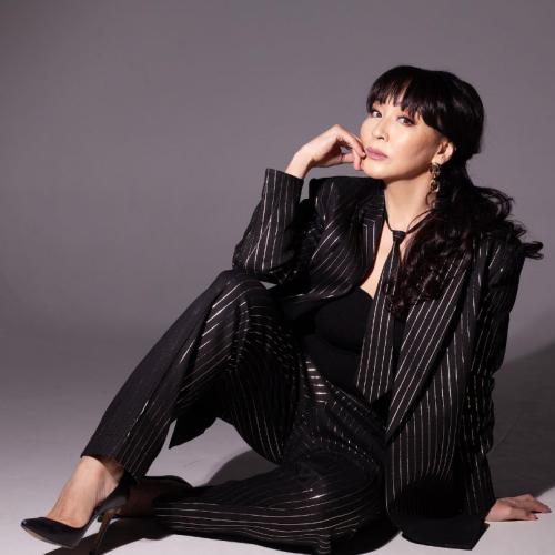 Айгүл Иманбаева - Жақсы көрем (remix)