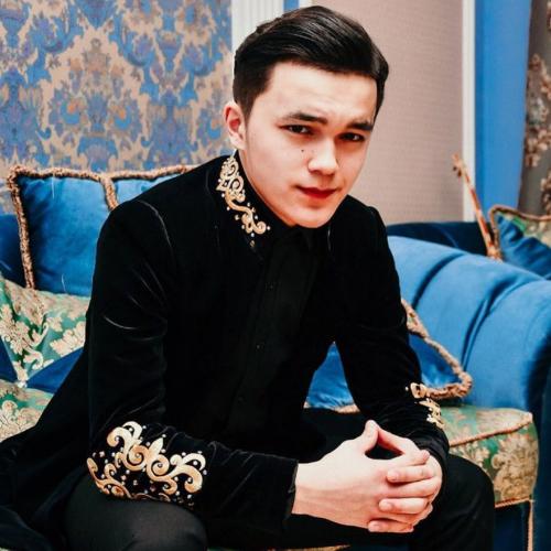 Арнұр Марат