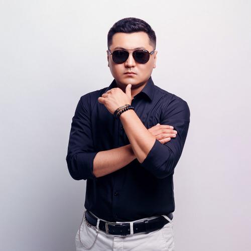 Асылхан Шалқаров - Үш жүз