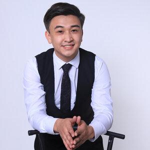 Асылжан Түзелбек - Достар