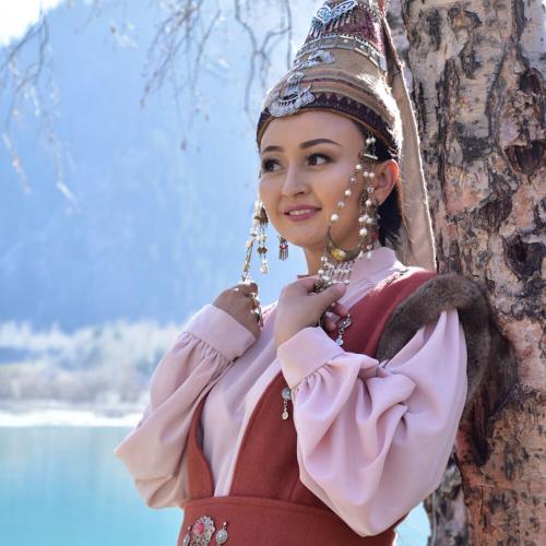 Бақытнұр Қызырбайқызы - Боларсың жақсы келін