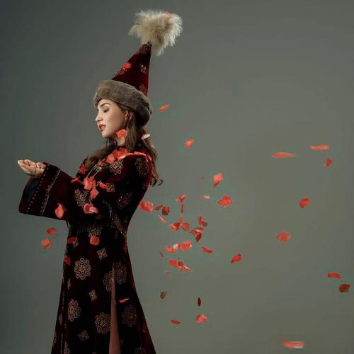 Diana Ismail - Мендей қыздың