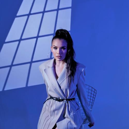 Dinara Alzhan - Жарығым-ай