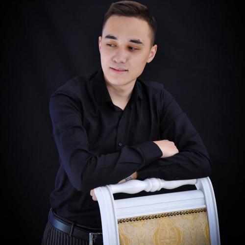 Еркебұлан Манарбеков - Тақиялы періште