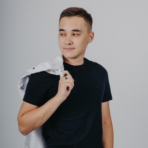 Еркебұлан Манарбеков - Жанарым-ай (cover)