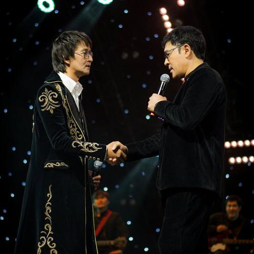 Еркін Нұржанов, Нұржан Төлендиев - Адамдар