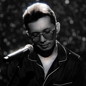 Gazizkhan Shekerbekov - Men seni sagyndym