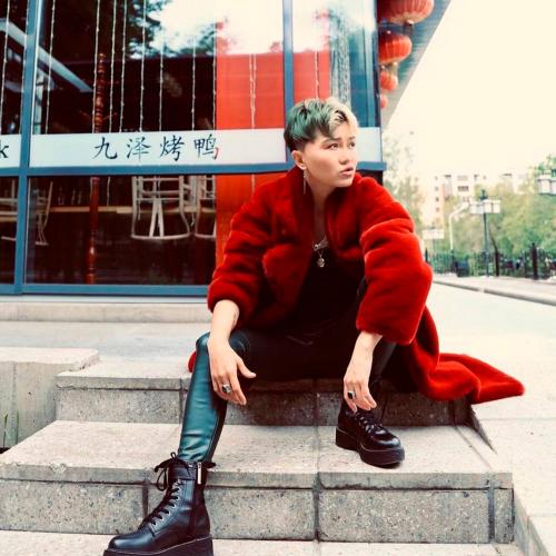 Gulmira Izbaskhanova - Dosym