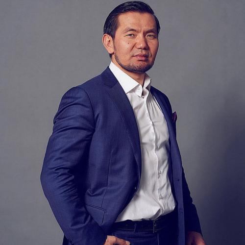 Ибрагим Ескендiр - Түркістан