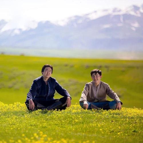 Кана меч, Қойшы бала - Бауырластарым