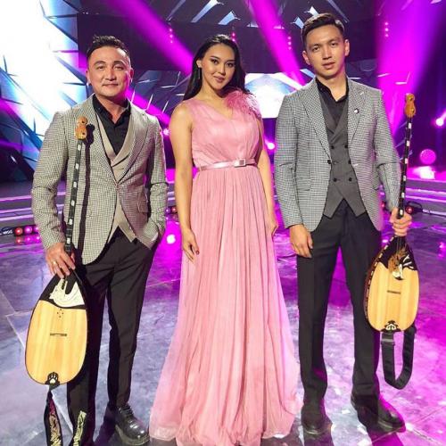 Made in KZ & Madonna - La isla bonita (dombyra cover)