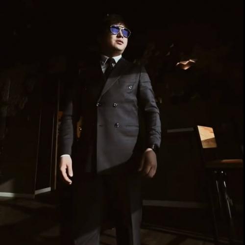 Мәлік Жамбылұлы - Махаббатты үйретші