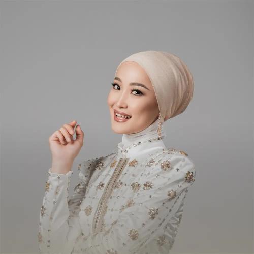 Мөлдір Әуелбекова - Жанымда бол