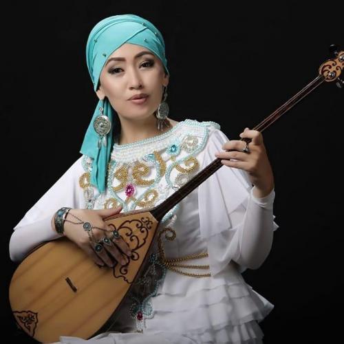 Наркенже Серікбаева - Қос аққу