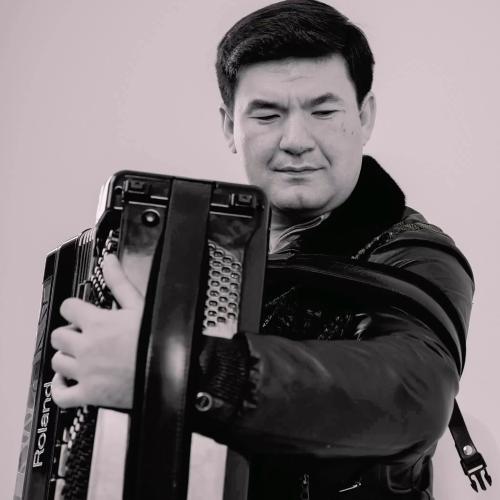 Сәуіржан Төлеш - Мойылкөз