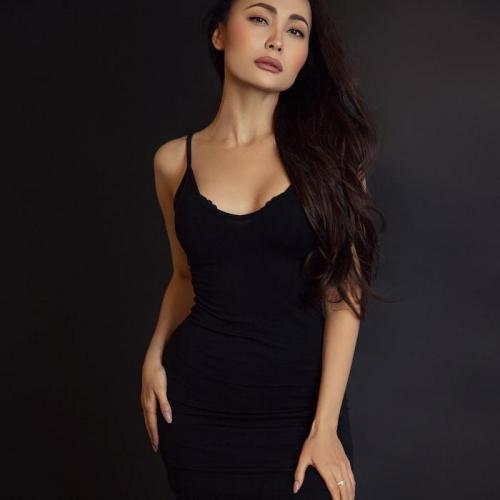 Zhanar Dugalova - Сен емес