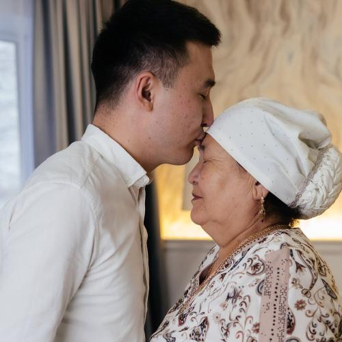 Жандос Сұлтан - Анашым